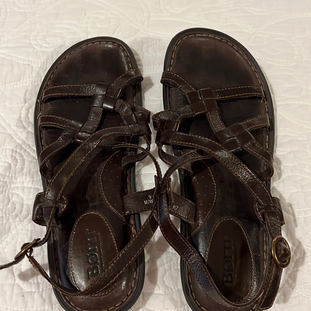 Born brown leather sandals, women’s size 9, 40.5